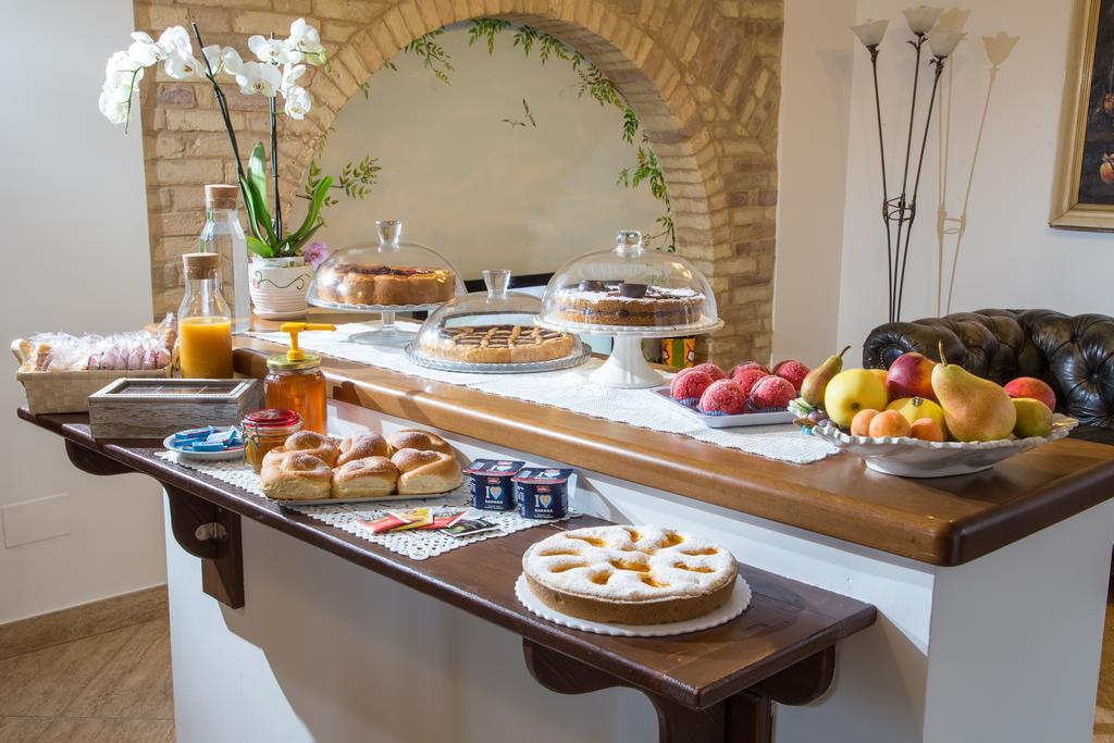 B&B Casa Cavour San Benedetto del Tronto Extérieur photo